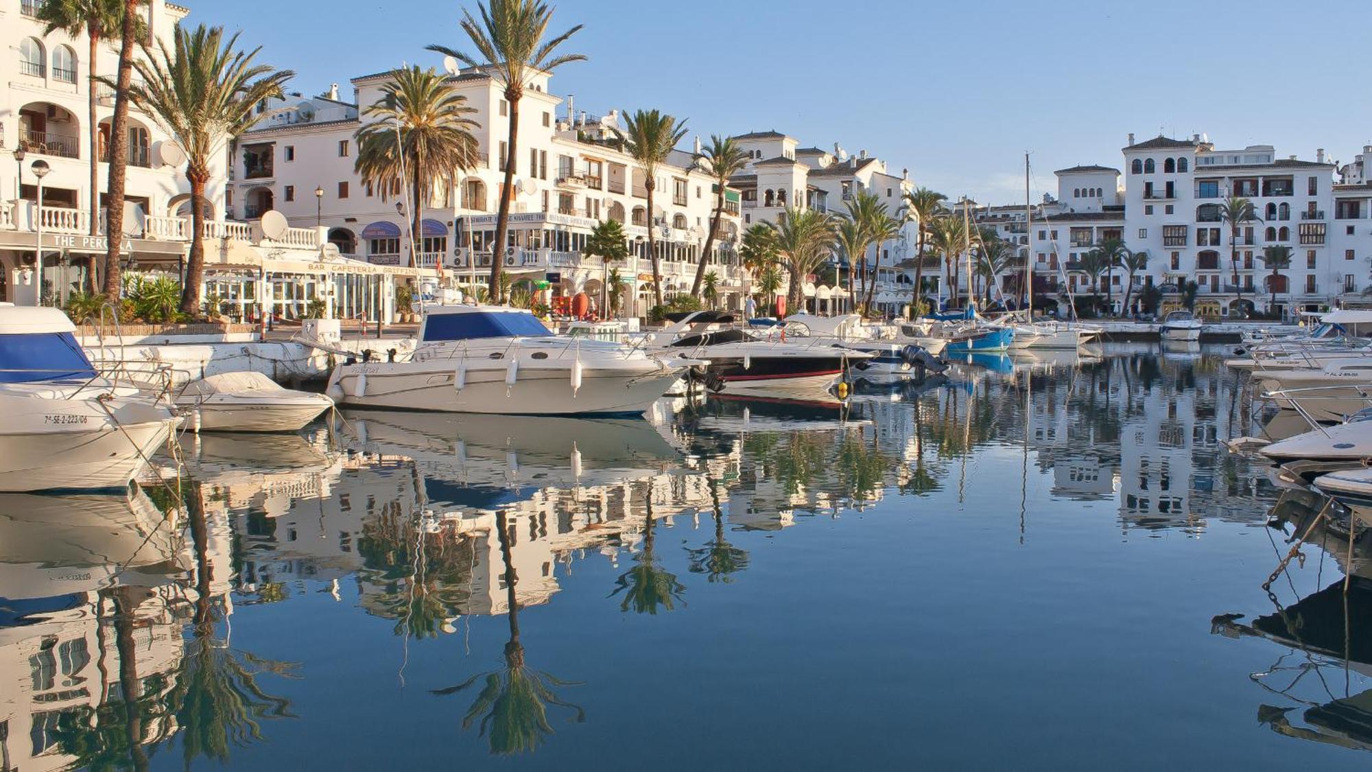 Lovely Aldea Beach Apartment Manilva Eksteriør bilde