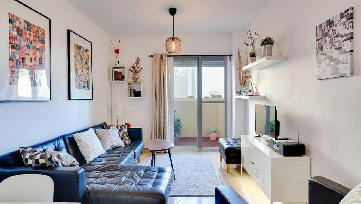 Lovely Aldea Beach Apartment Manilva Eksteriør bilde